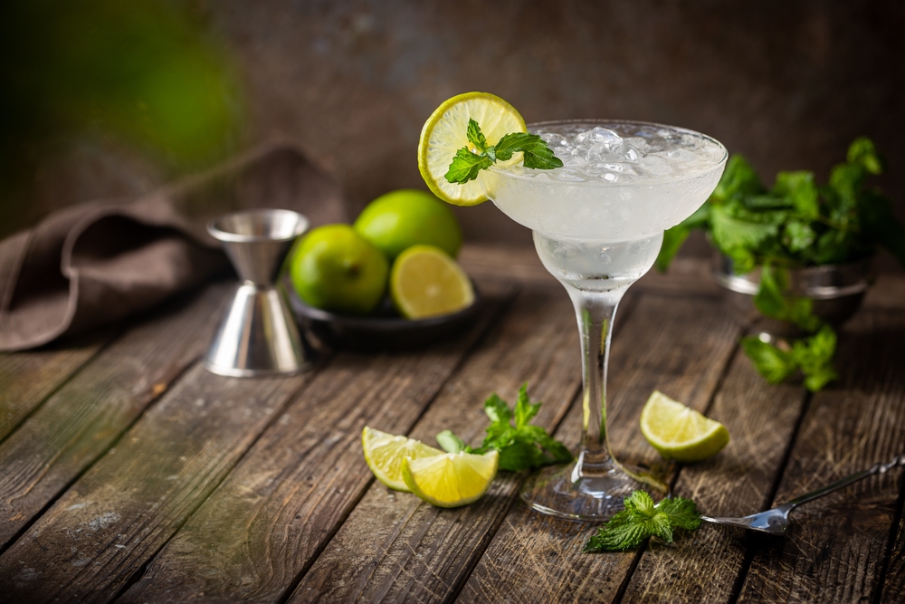 Margarita koktél sóperemmel